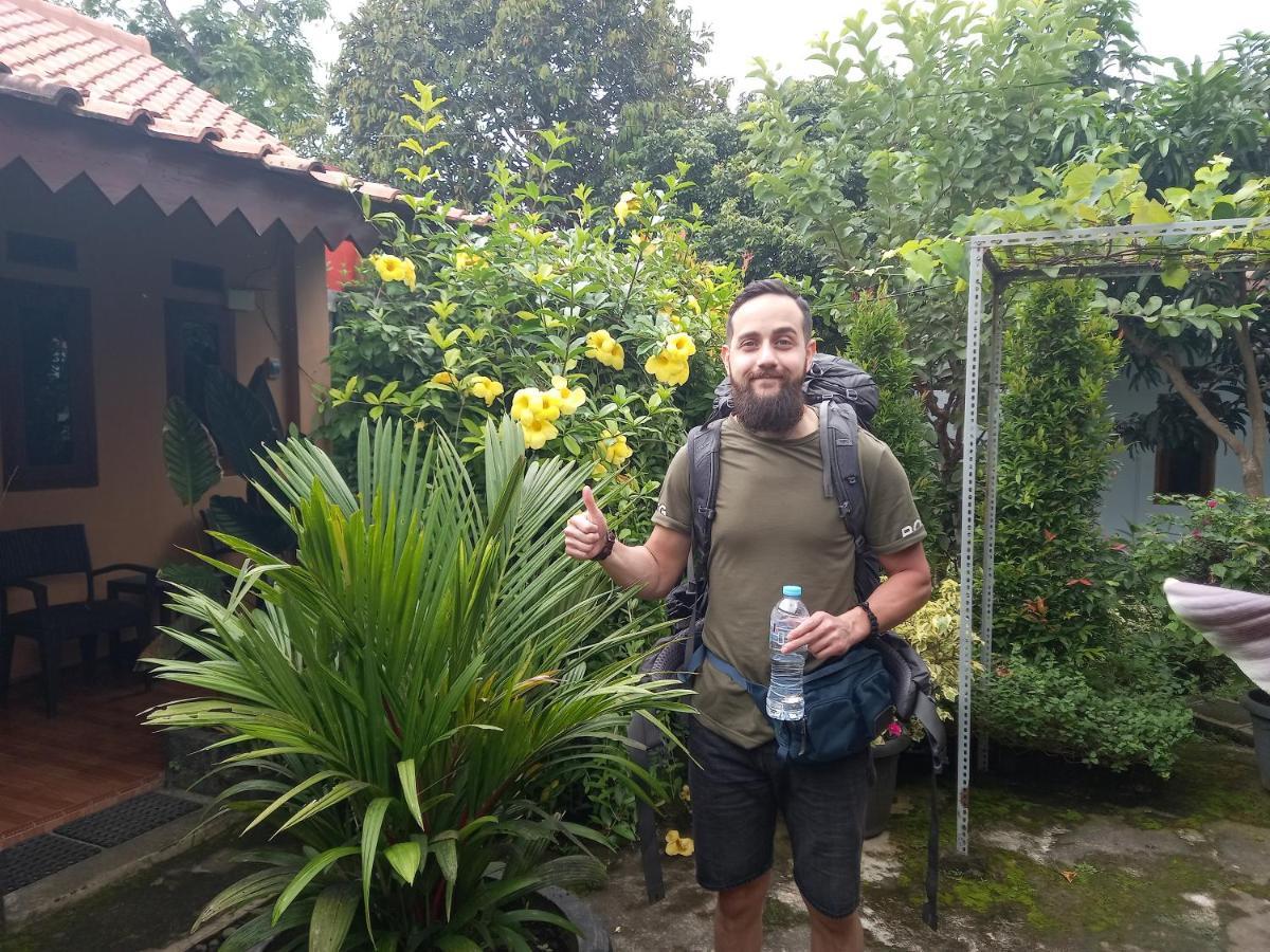 Juda Homestay Banyuwangi  Luaran gambar