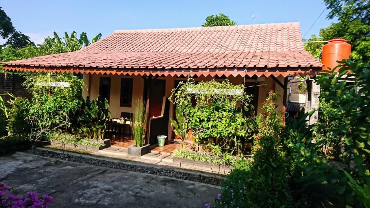 Juda Homestay Banyuwangi  Luaran gambar